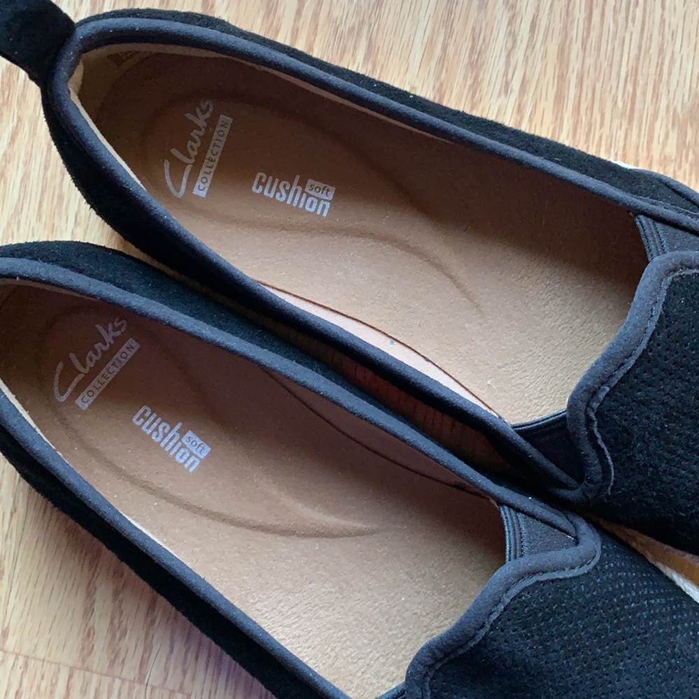 Clarks Suede Slip-ons - Picture 4 of 10